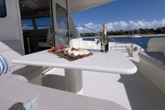 22.-Island-12-Power-Catamaran-22