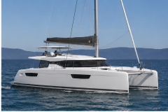 catamaran_2_fontaine_pajot_style
