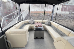Suntracker-Pontoon-Boat-3
