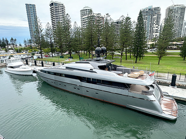 Superyacht Operations & Management Superyacht Operations & Management